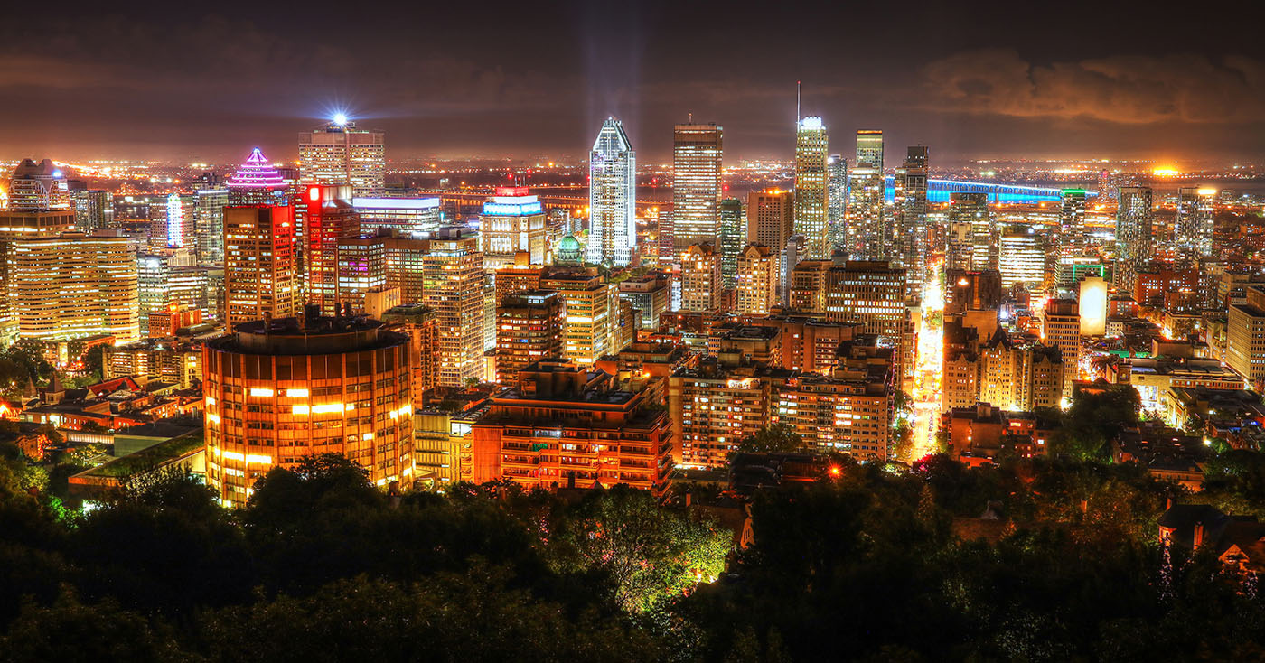 2020 Montreal City Sight at Night From Mount Royal Lookout 2020 Montreal City Sight at Night From Mount Royal Lookout - stock photos and royalty-free images